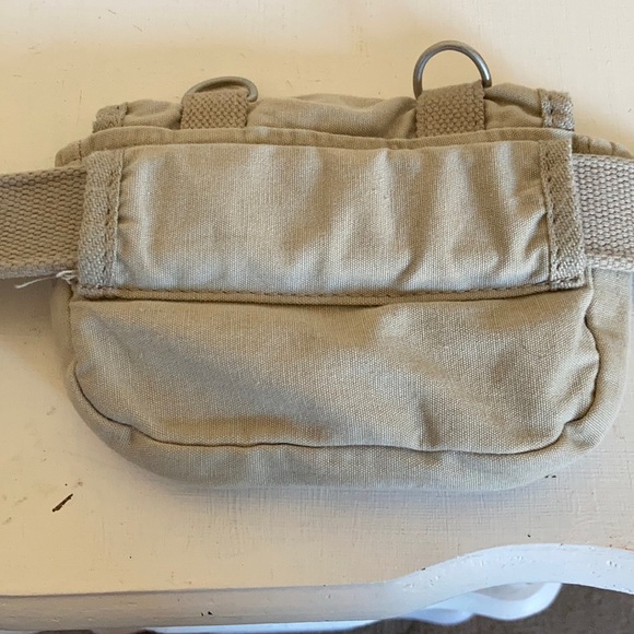 🎉3 for $15- Roxy belt with pouch - Picture 3 of 9